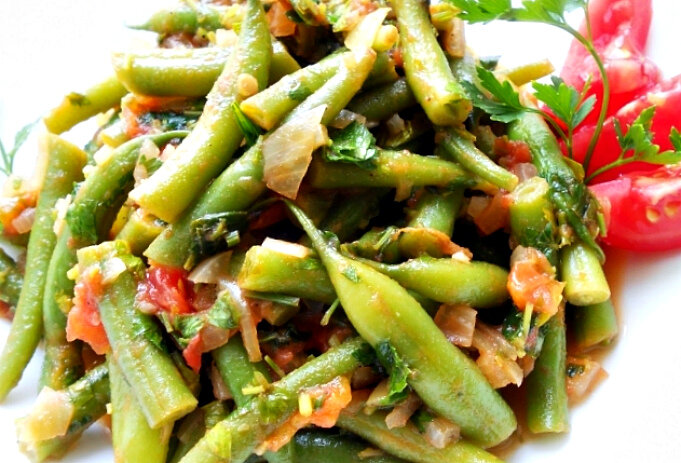 капуста с стручковой фасолью на сковороде. капуста с стручковой фасолью на сковороде. капуста с стручковой фасолью на сковороде. цветная капуста тушеная с овощами. капуста с стручковой фасолью на сковороде.