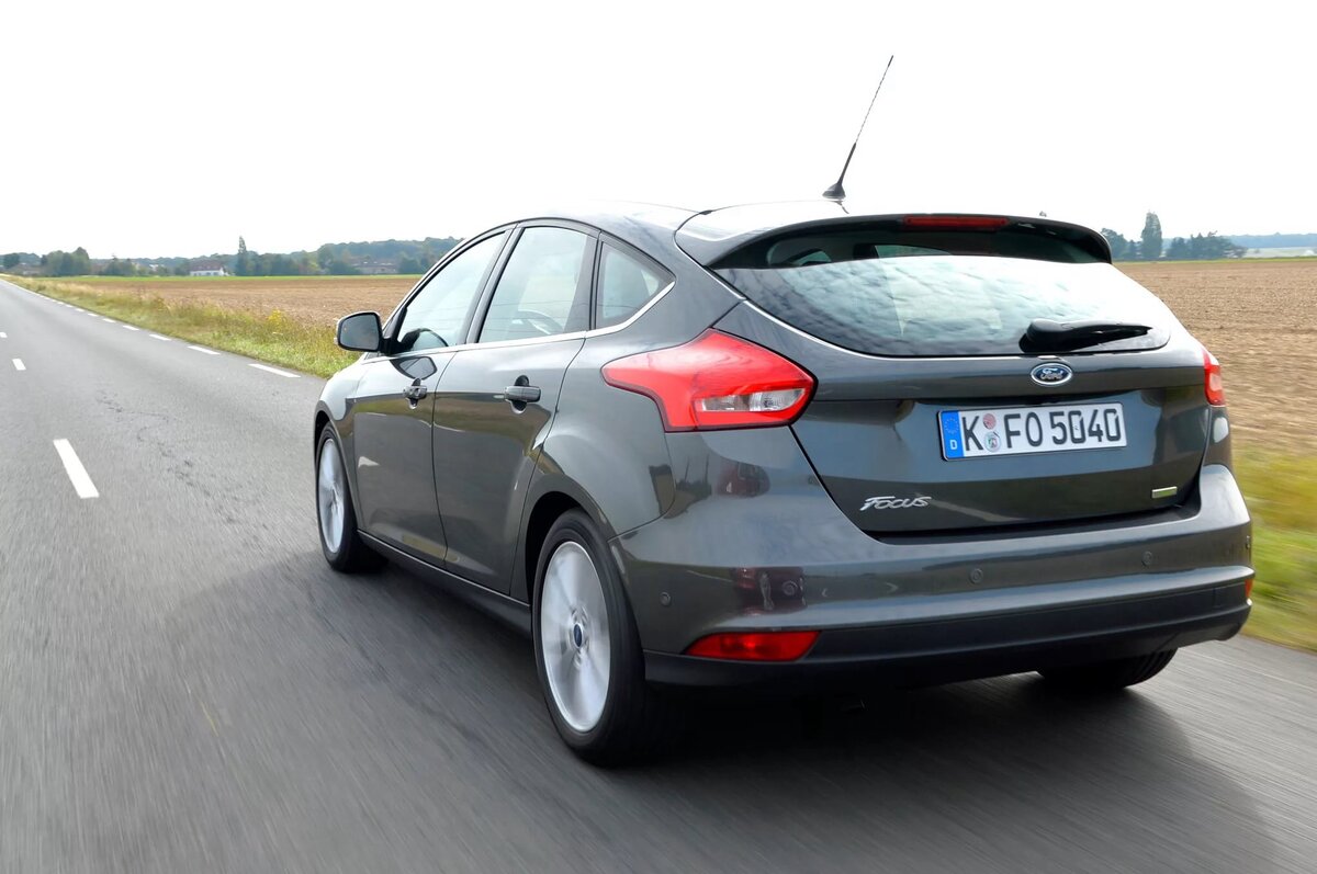 Ford Focus Hatchback 5