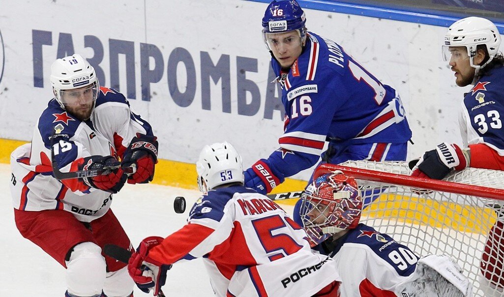 Новости хк ска на спортс ру. Сергей Калинин КХЛ. Константин Окулов улыбается на скамейке СКА ЦСКА. Цуды СКА 190. Летай Хоаким СКА.