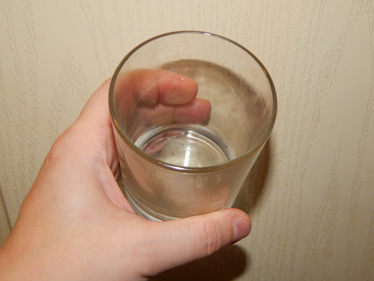 Опыт испарения воды в стакане