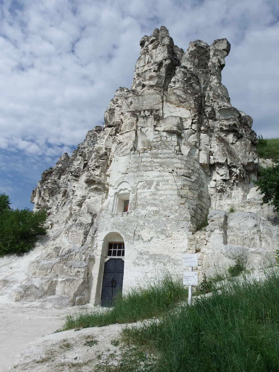Церковь Сицилийской иконы Божией Матери в Больших Дивах. 