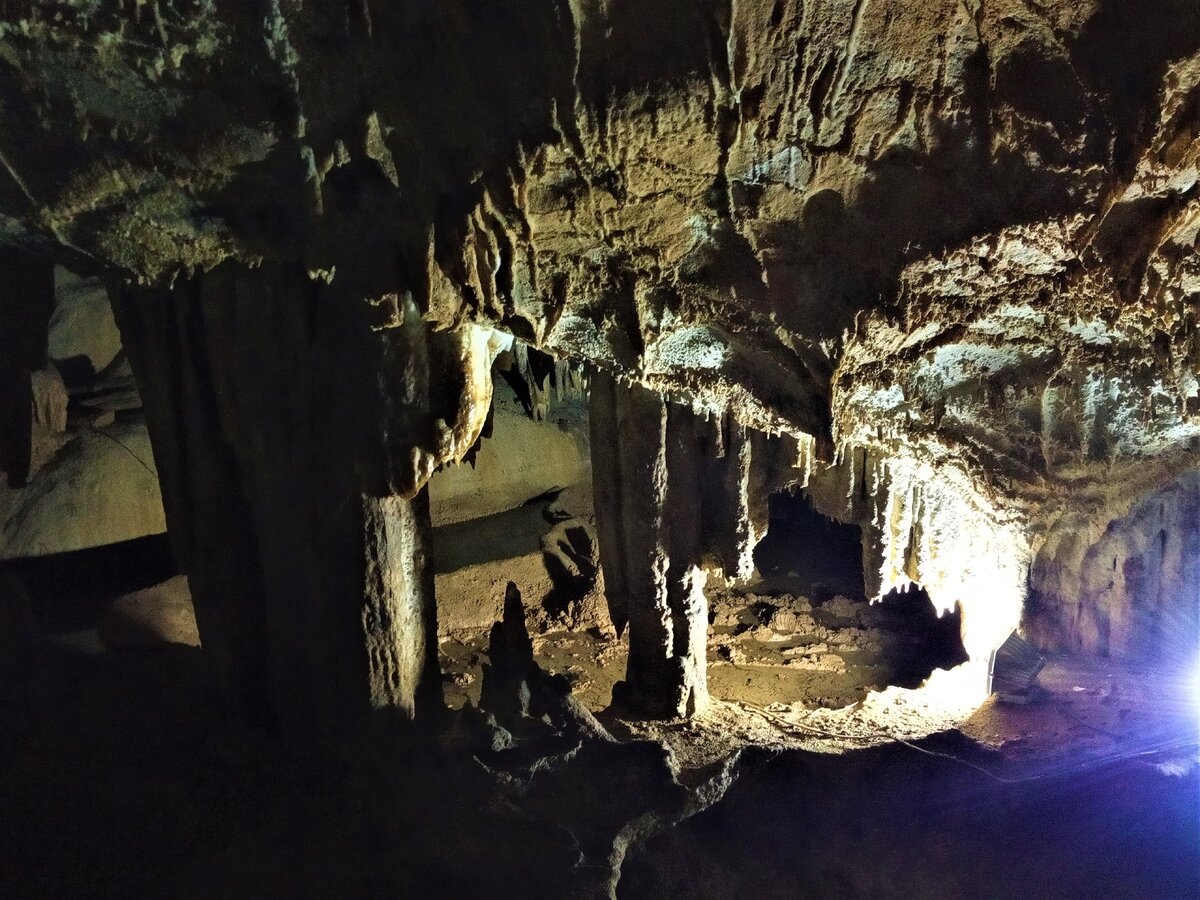Пещера в абхазии