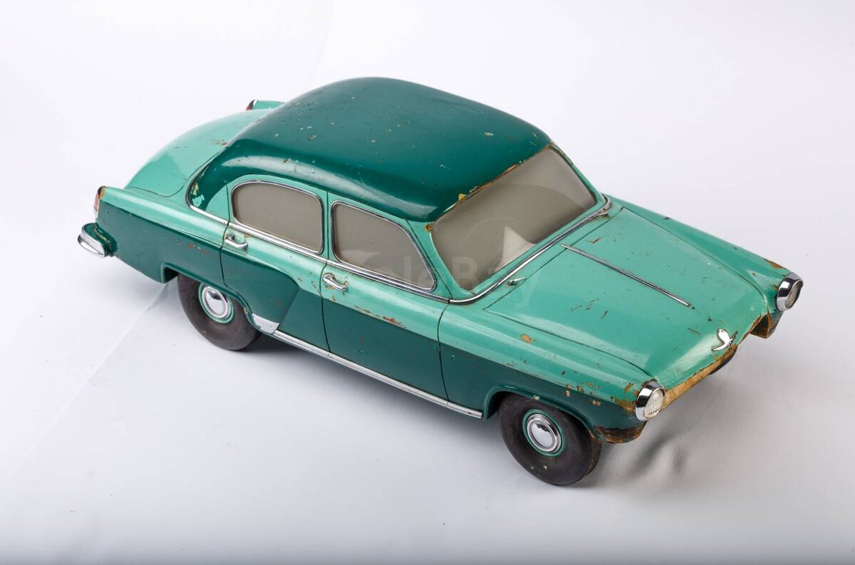 Gaz 21 Volga масштабная модель
