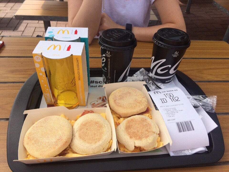 завтрак в McDonald’s 