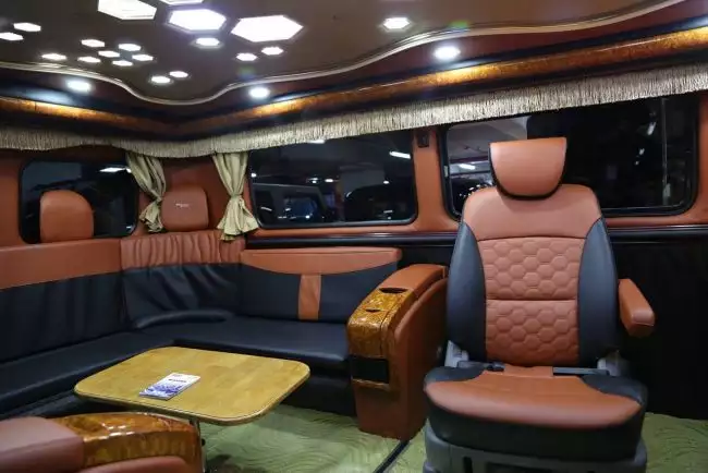 Изображение: https://car.ru/news/tuning/49487-variantyi-tyuninga-salona-uaz-buhanka/