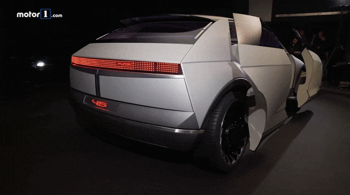 Hyundai 45 EV Concept