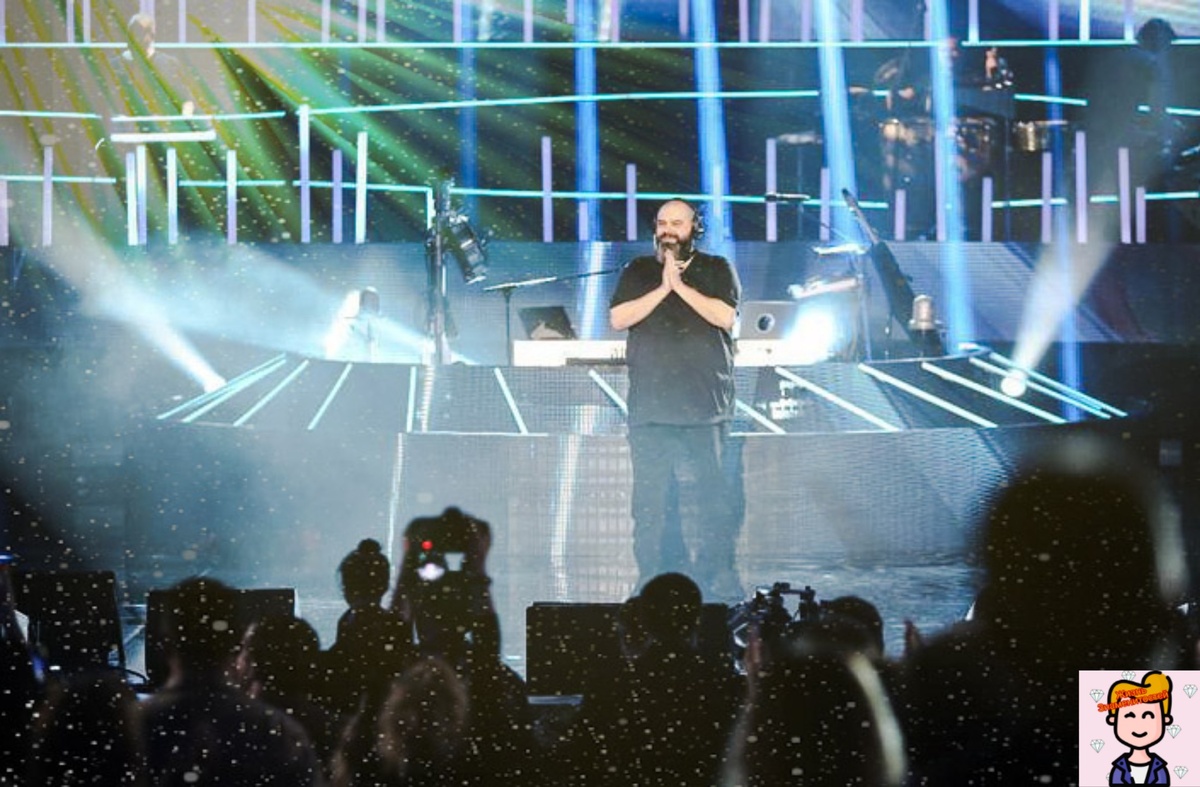 Звезда на сцене, жизнь знаменитостей 