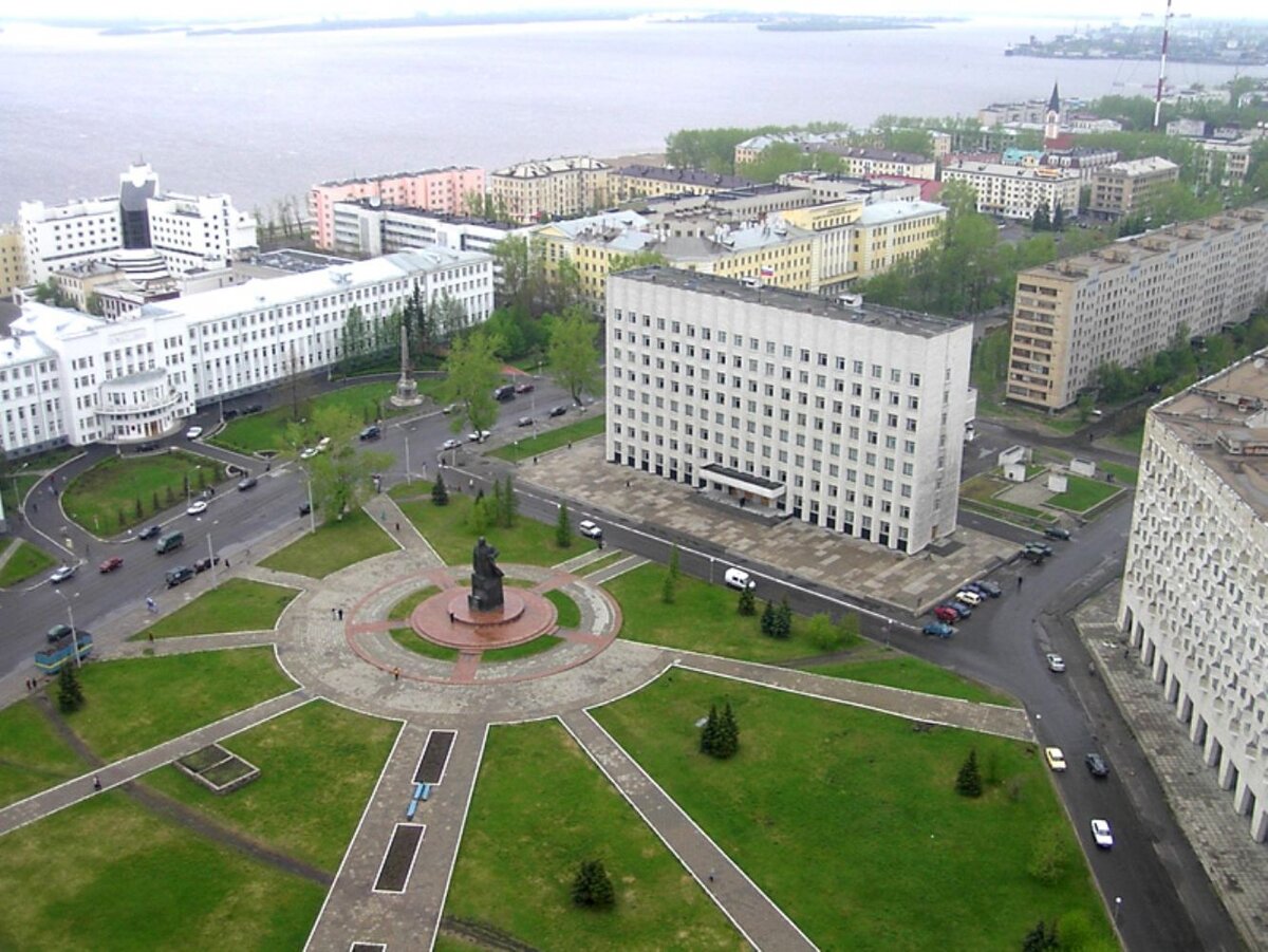 Архангельск пмж. Архангельск центр. Архангельск центр города. Площадь Ленина Архангельск. Современный Архангельск.