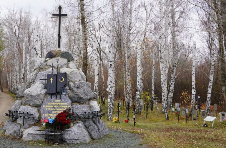    Денис Паслер обратился к оренбуржцам в День памяти жертв политических репрессий Андрей Севостьянов