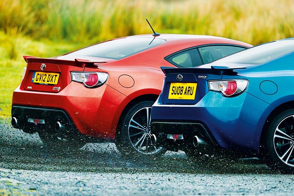 Subaru BRZ Р Toyota gt 86