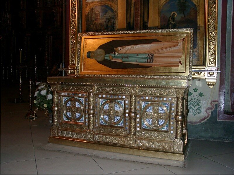 Рака с мощами Максима Грека. Успенский собор, Троице-Сергиева лавра
 