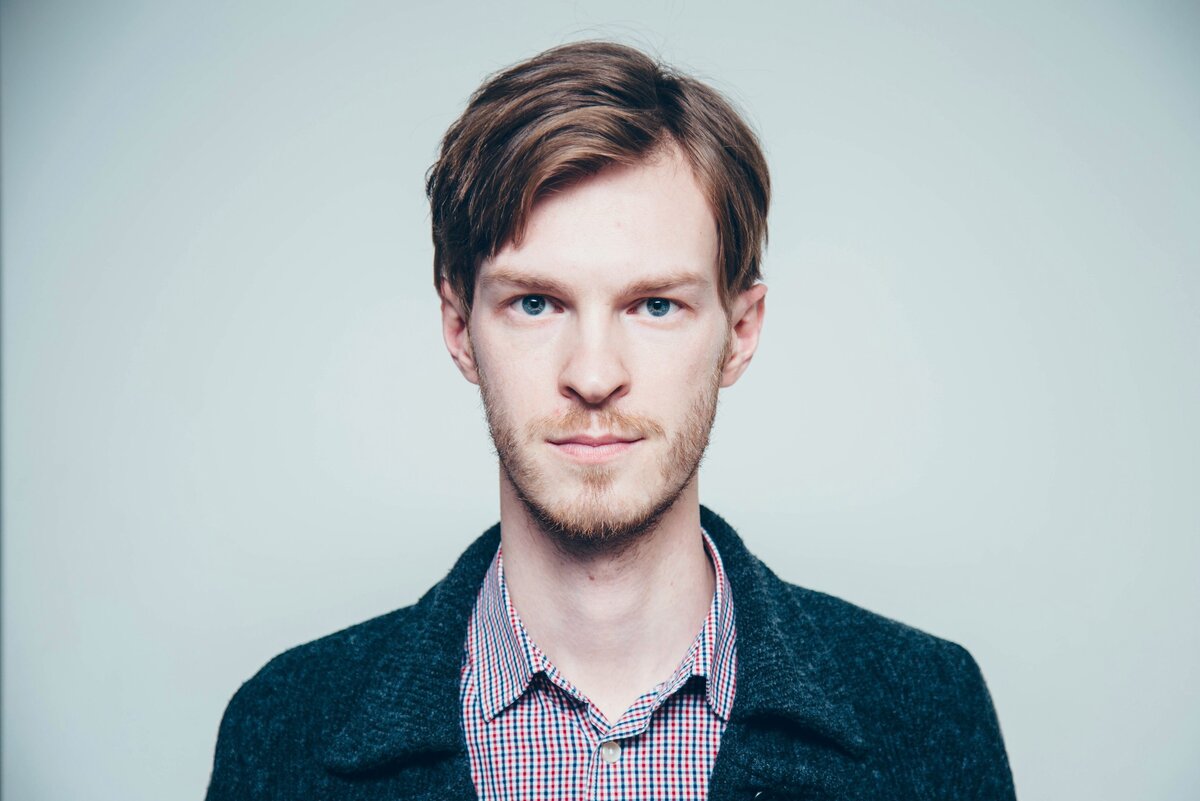 Это я, Антон, три года назад