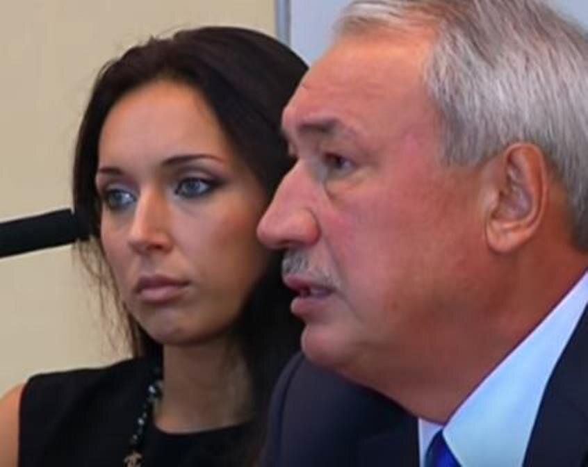 Певица Алсу с папой