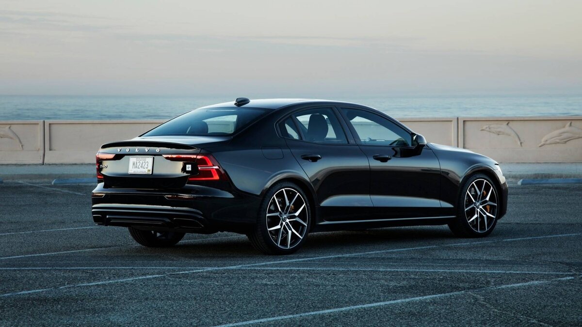 Внешний вид Volvo S60 T8 Polestar
