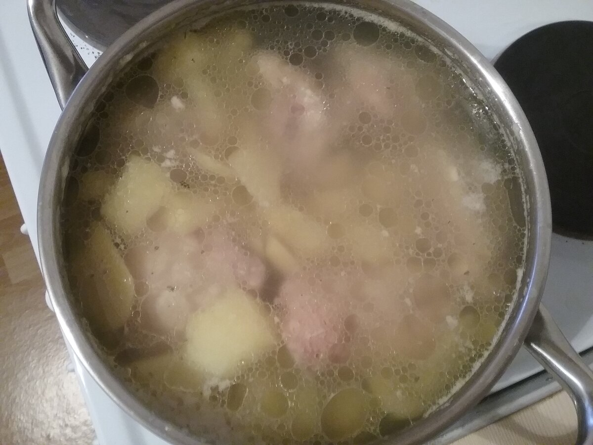 Картофельный супчик с курицей