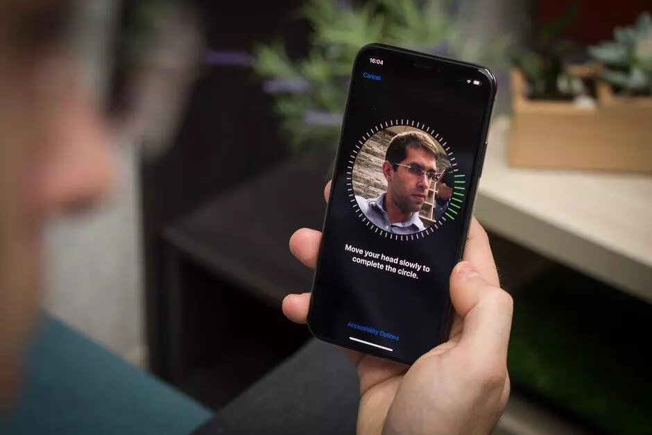 Аналоги face. Face ID на андроид. Face ID Samsung. Face ID smartphone. Face ID Google Pixel 4.