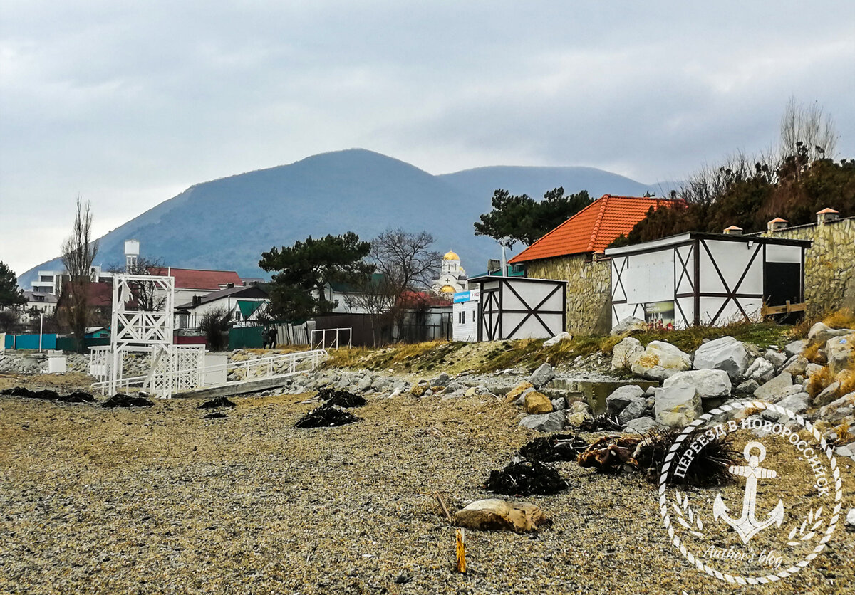 Переехать в новороссийск. Новороссийск улицы города. Станция шесхарис новороссийск. Новороссийск для пмж. Сангистиль в новороссийске.