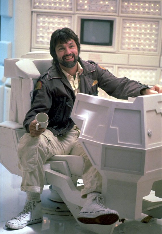 Том Скеррит в роли капитана Далласа