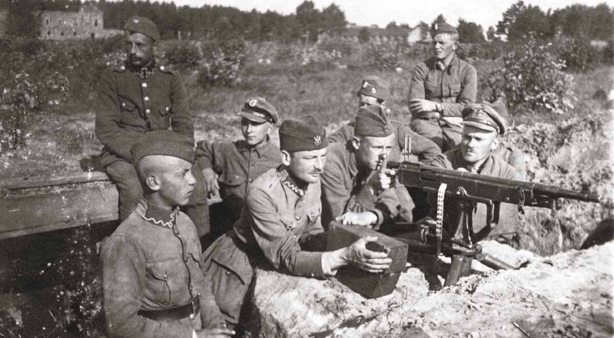 Поляки в окопах, 1920 год.