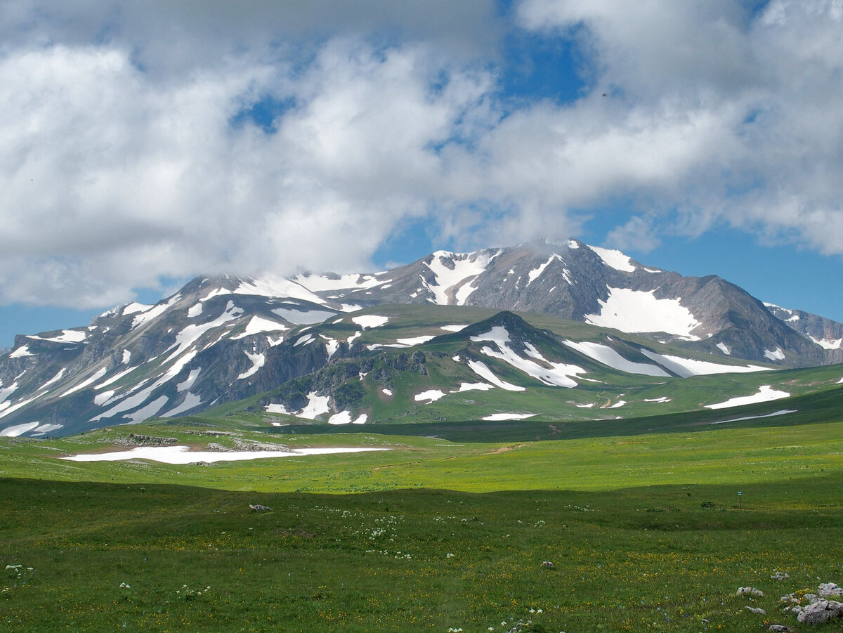 Лаго Наки горы