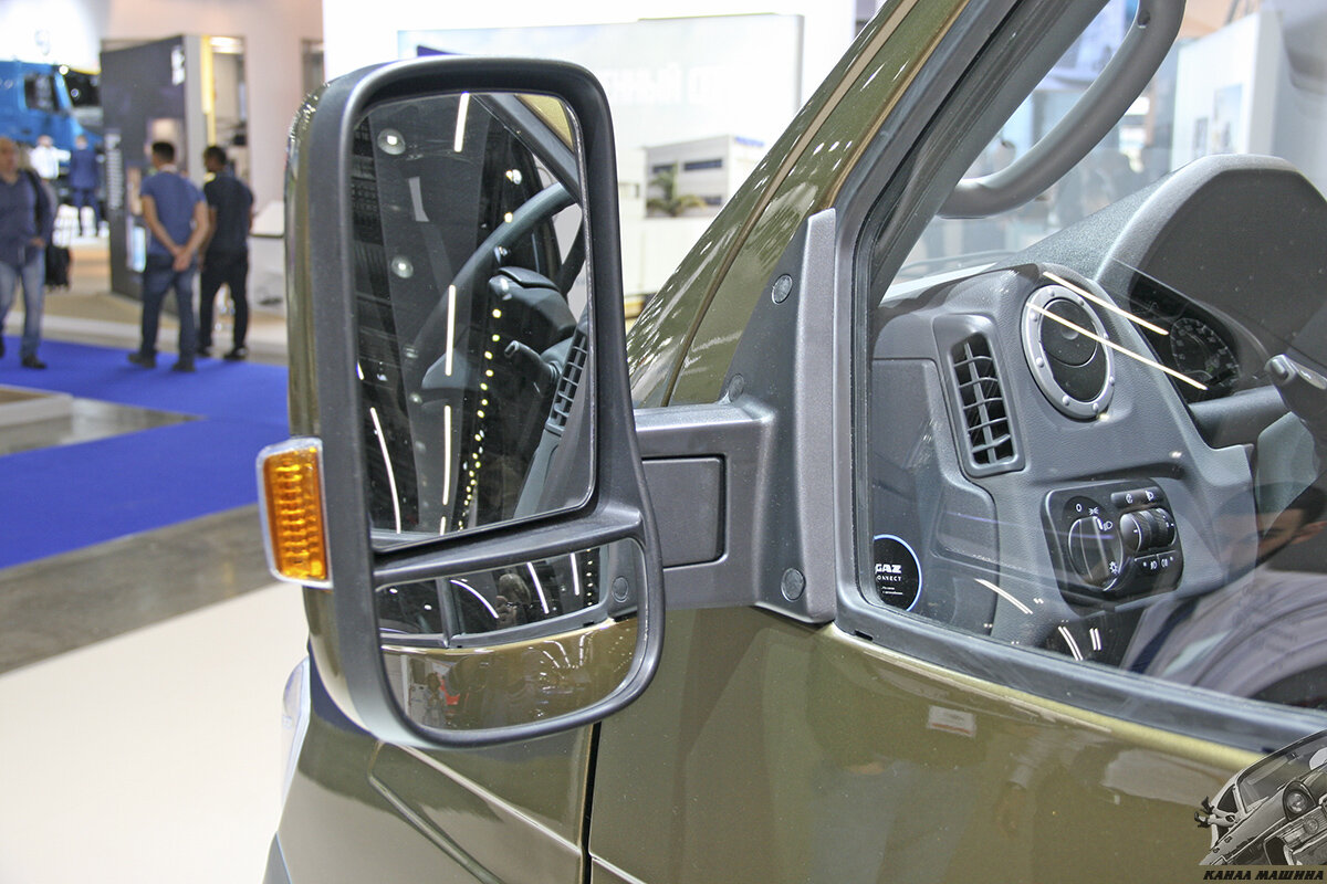 Зеркала заднего вида стали крупнее 