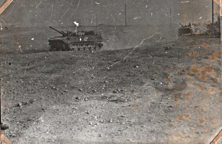 На фото: Туркестан. Ферганская долина.  70-е годы. БМД-1 345 гв. ПДП на марше.