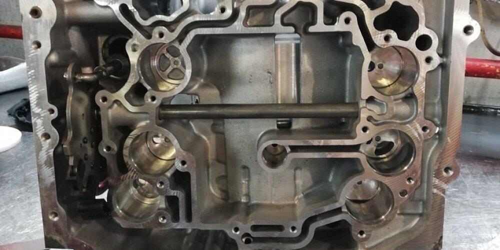 Забитый гидроблок: тонкости обслуживания и причины износа гидроплиты АКПП