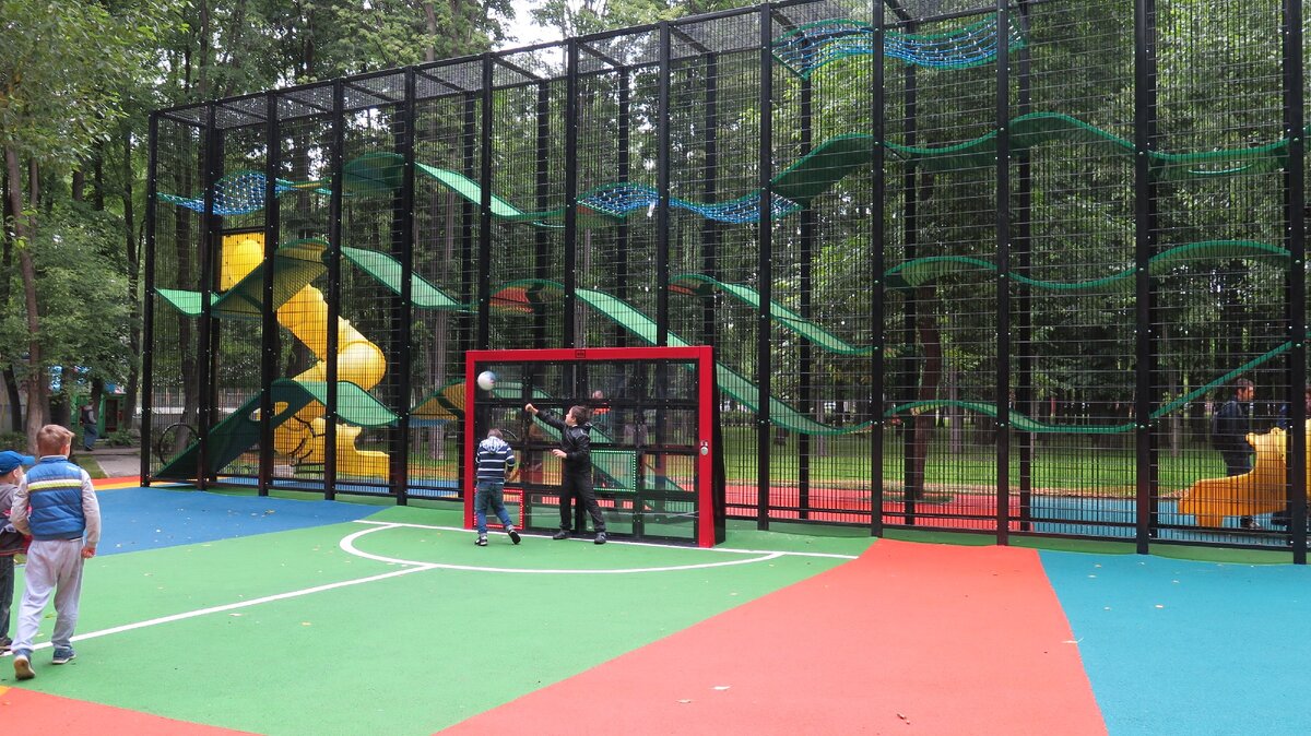 детская площадка в Бабушкинском районе Москвы