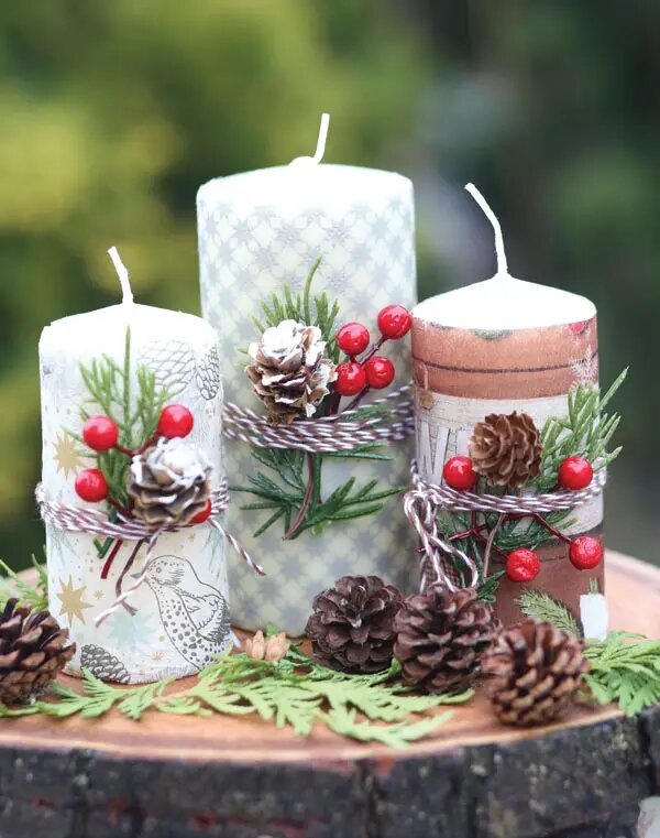     Свечи с новогодним декором
