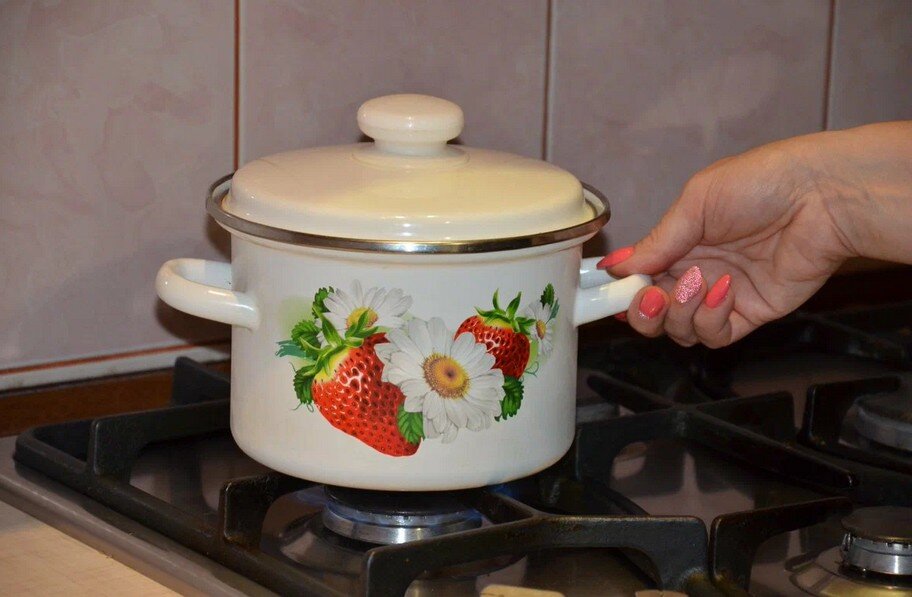 Очищать эмалированный