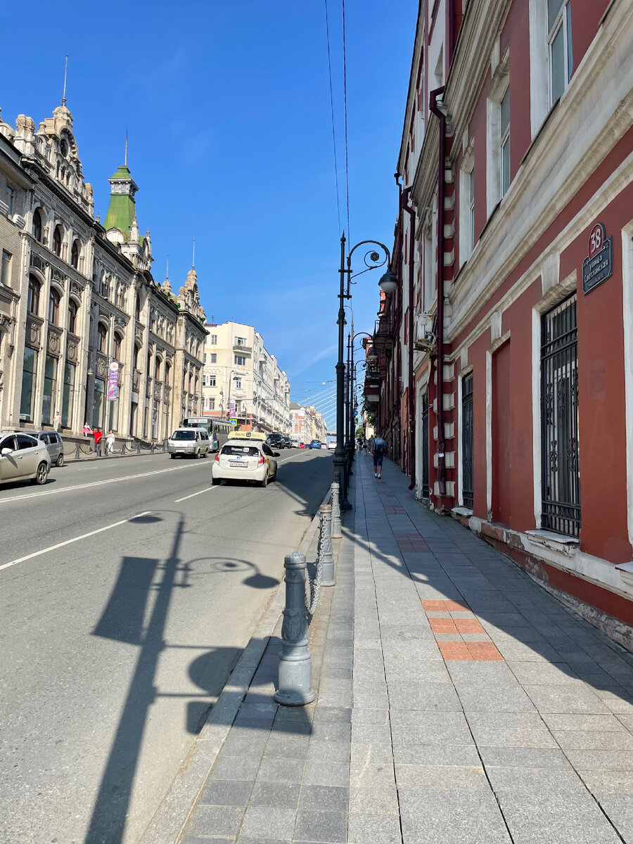 Улица Светланская