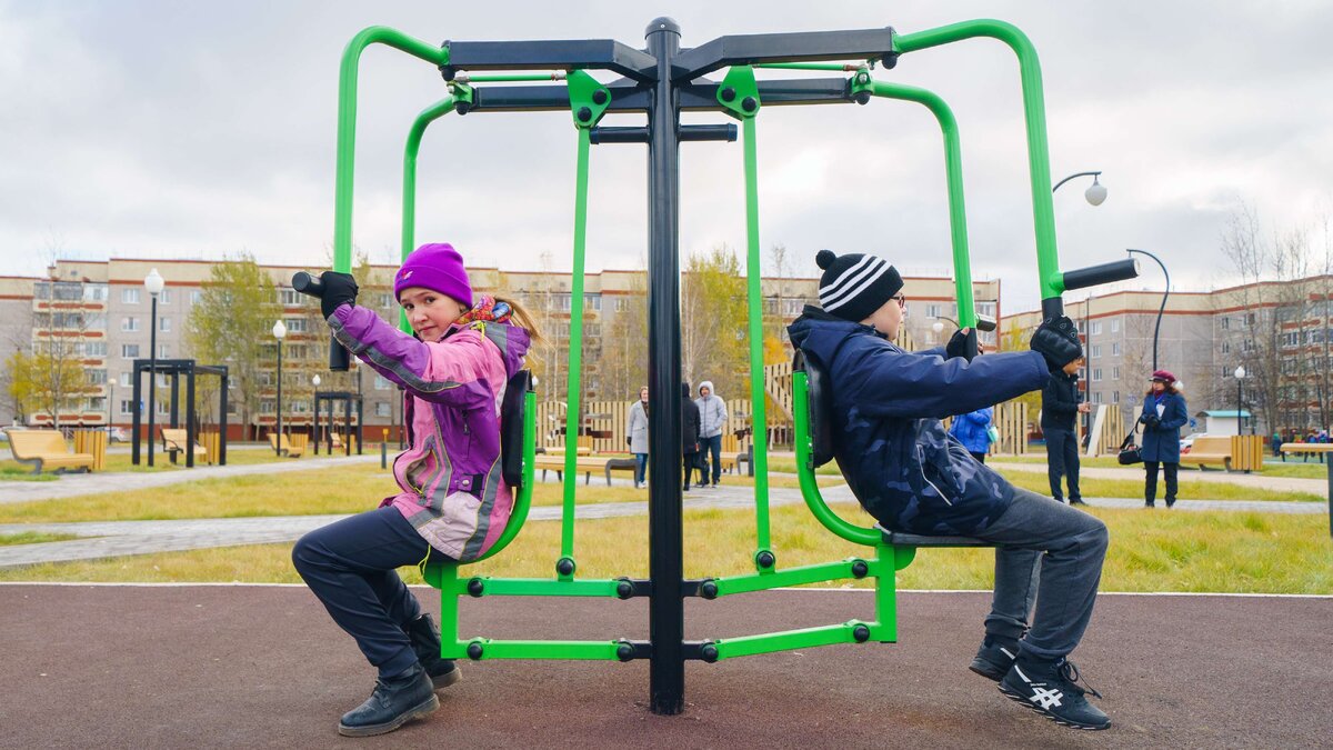    В Югре продолжают обустраивать общественные пространства