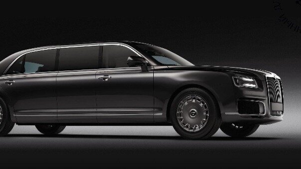     Президент России Владимир Путин объявил, что автомобили российского бренда Aurus подешевеют. Своим мнением он поделился на заседании Восточного экономического форума.