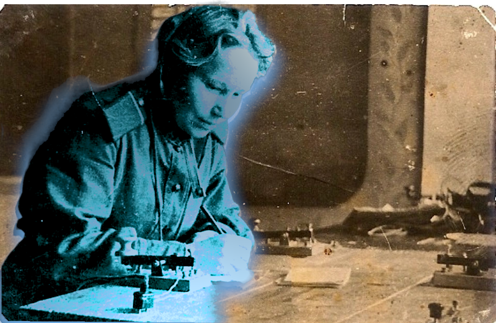 Коллаж автора - связистка РККА 