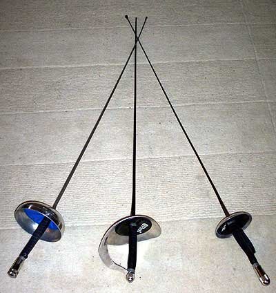 Современная спортивная рапира.