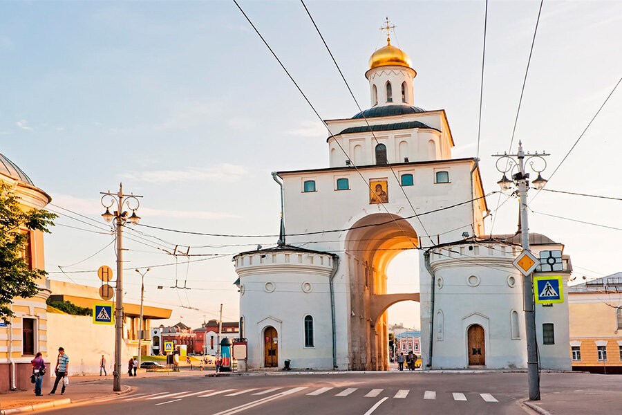 Золотые ворота. Фото: kosmos111 / Shutterstock