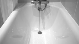 3 верных пути загубить Вашу вашу ванну при чистке