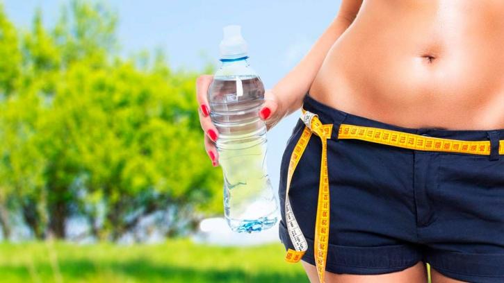 Похудение с помощью воды: теряем до 10 кг без диеты