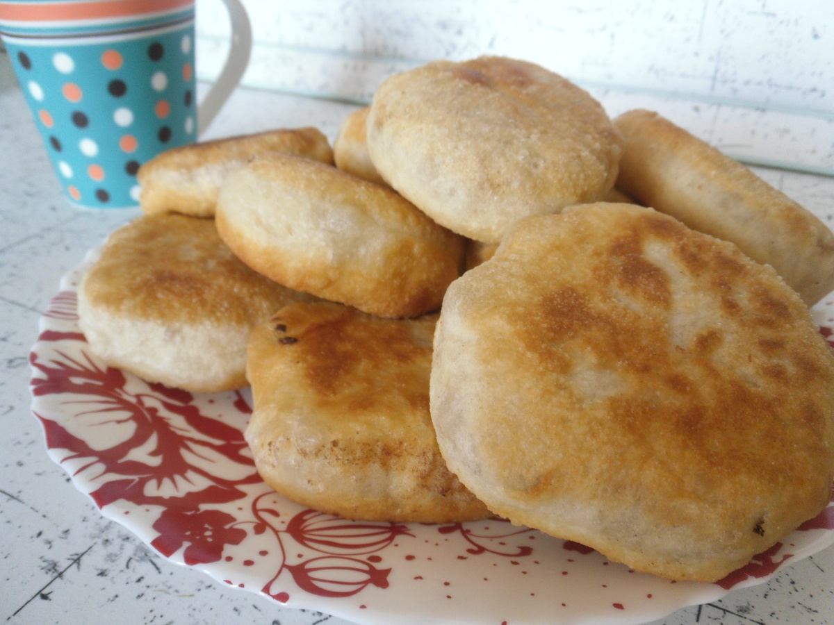 Горячие домашние беляши