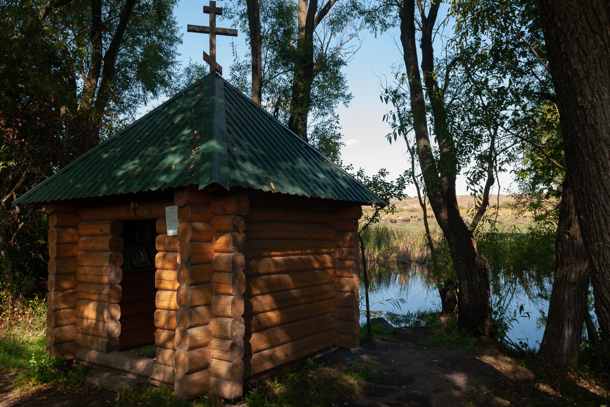 Фото заячерицкой церкви и родника Отдых за городом. Гремячий ключ Сергия Радонежского. Nissan Pathfinder (3G), 2