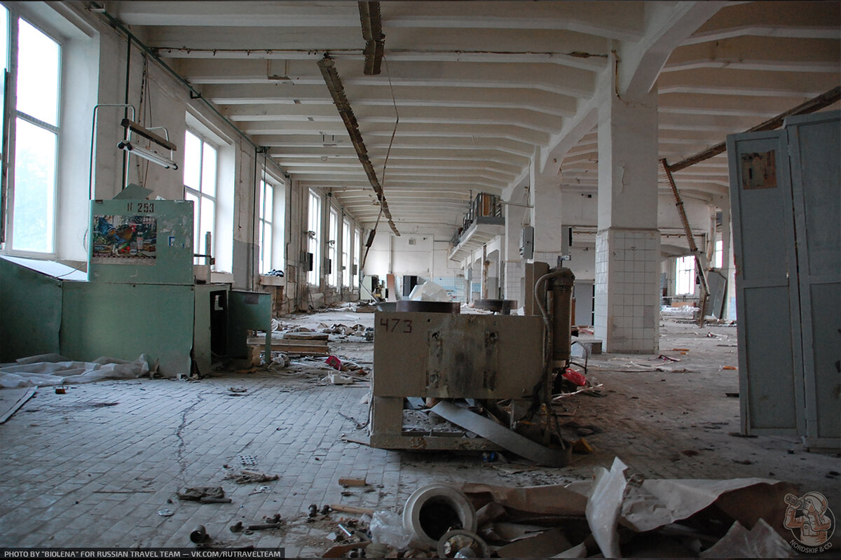 Что интересного мы нашли в подвале? Заброшенный московский завод «Изолятор»