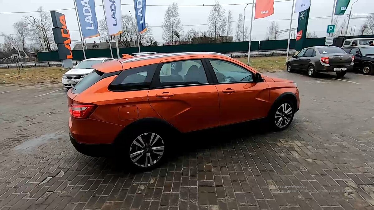 LADA VESTA SW CROSS ПАРЕНЬ КАЙФАНУЛ ОТ ПОКУПКИ - YouTube