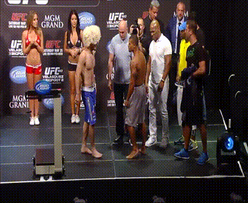 Хабиб Нурмагомедов vs Абель Трухильо потасовка во время взвешивания