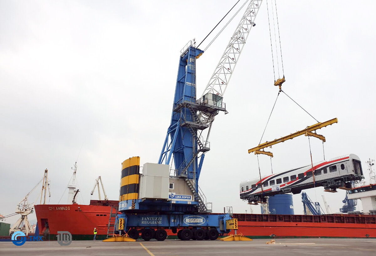 Разгрузка вагона