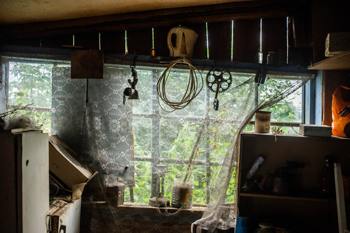 В доме у Александра. Фото: Антон Климов