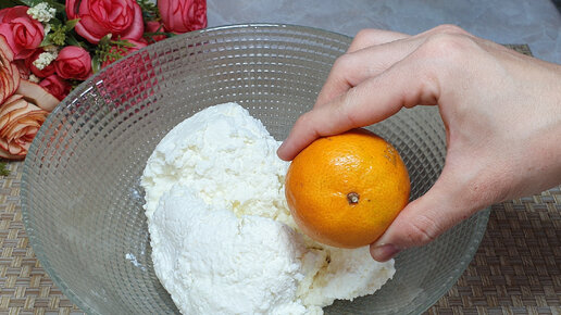 Новогодняя запеканка из творога и мандарина. Все гости будут просить у вас этот рецепт.