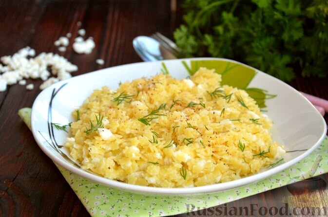 макароны, творог, соль, перец, зелень