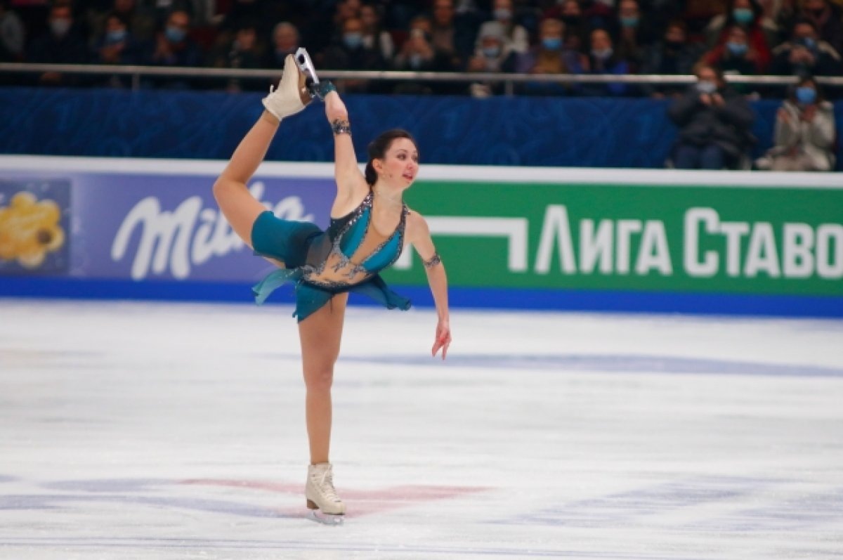    Фигуристка Елизавета Туктамышева прибыла в Пермь и прокатилась на каруселях