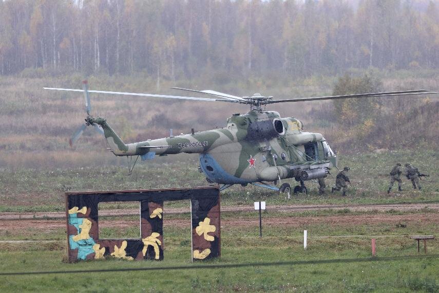 Глава ведомства Александр Вольфович подчеркнул, что цели учений ОДКБ исключительно оборонительные, для защиты своей территории