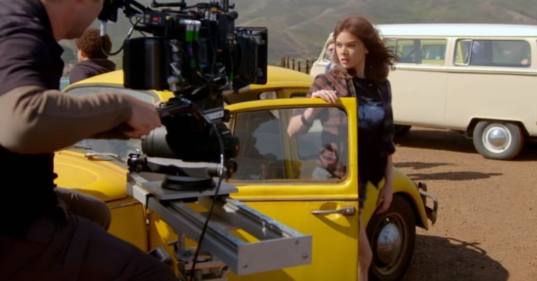 Кадр со съемочной площадки "Бамблби"